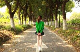 杭州風(fēng)景名勝甚多，你知道有哪些名人撰寫的對聯(lián)呢？