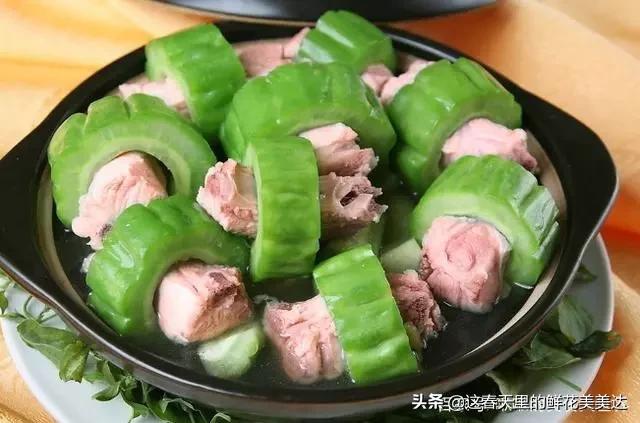 你最喜歡的冬季美食是什么？你的家鄉(xiāng)有什么特有的冬季美食呢?怎么做的呢？